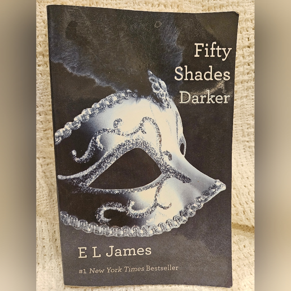 Fifty Shades Darker E L James Paperback Book